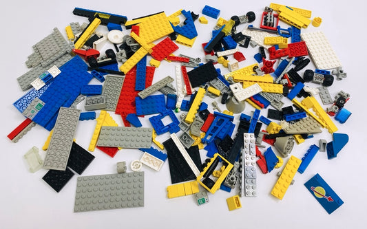 LEGO Vintage Mixed Pieces Fun Pack Huge Selection Bricks Slopes Plates and More - Town City Technic Classic Space