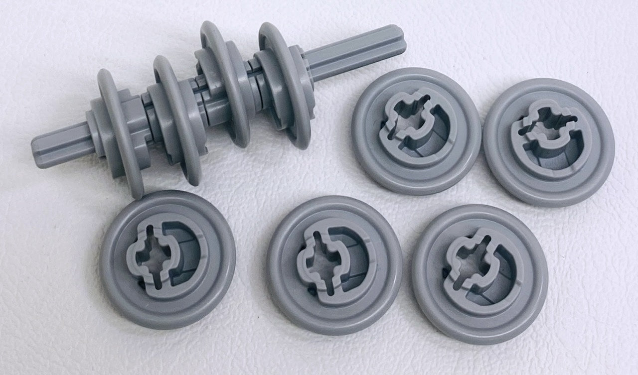 LEGO Technic Crank Disks Pack of 9 Light Bluish Grey