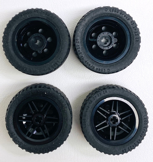 LEGO Technic Tyre 43.2x22ZR Pack of 4 with Black Hubs