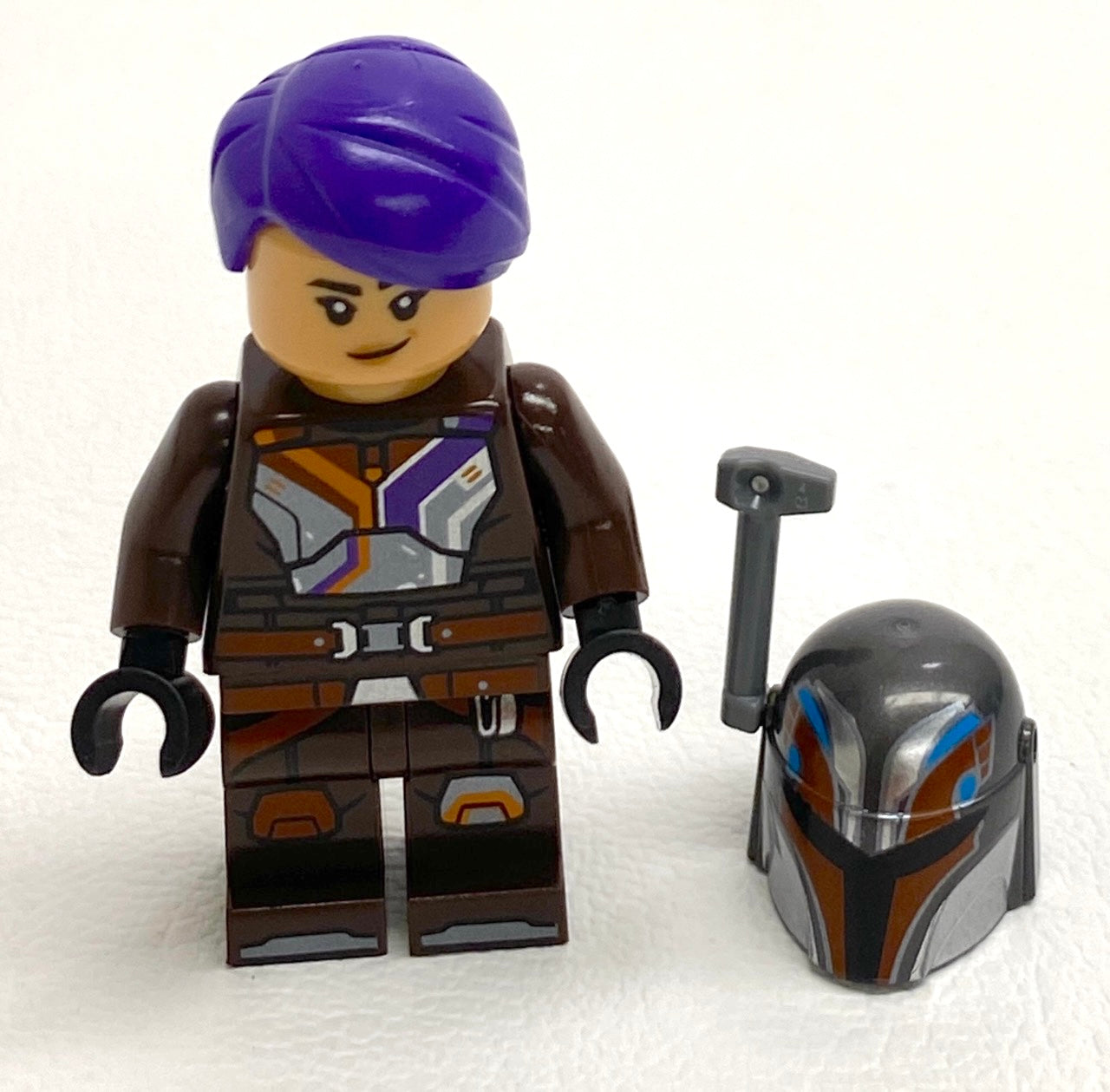 LEGO Star Wars Sabine Wren Minifigure with Hair and Helmet Pieces