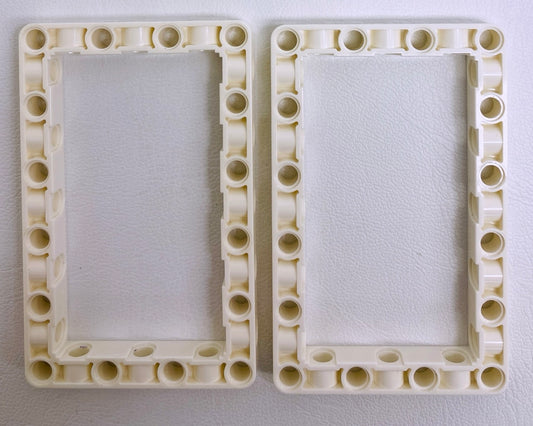 LEGO Technic Liftarm Open Frame Fun Pack 7x11 Pack of 2 White
