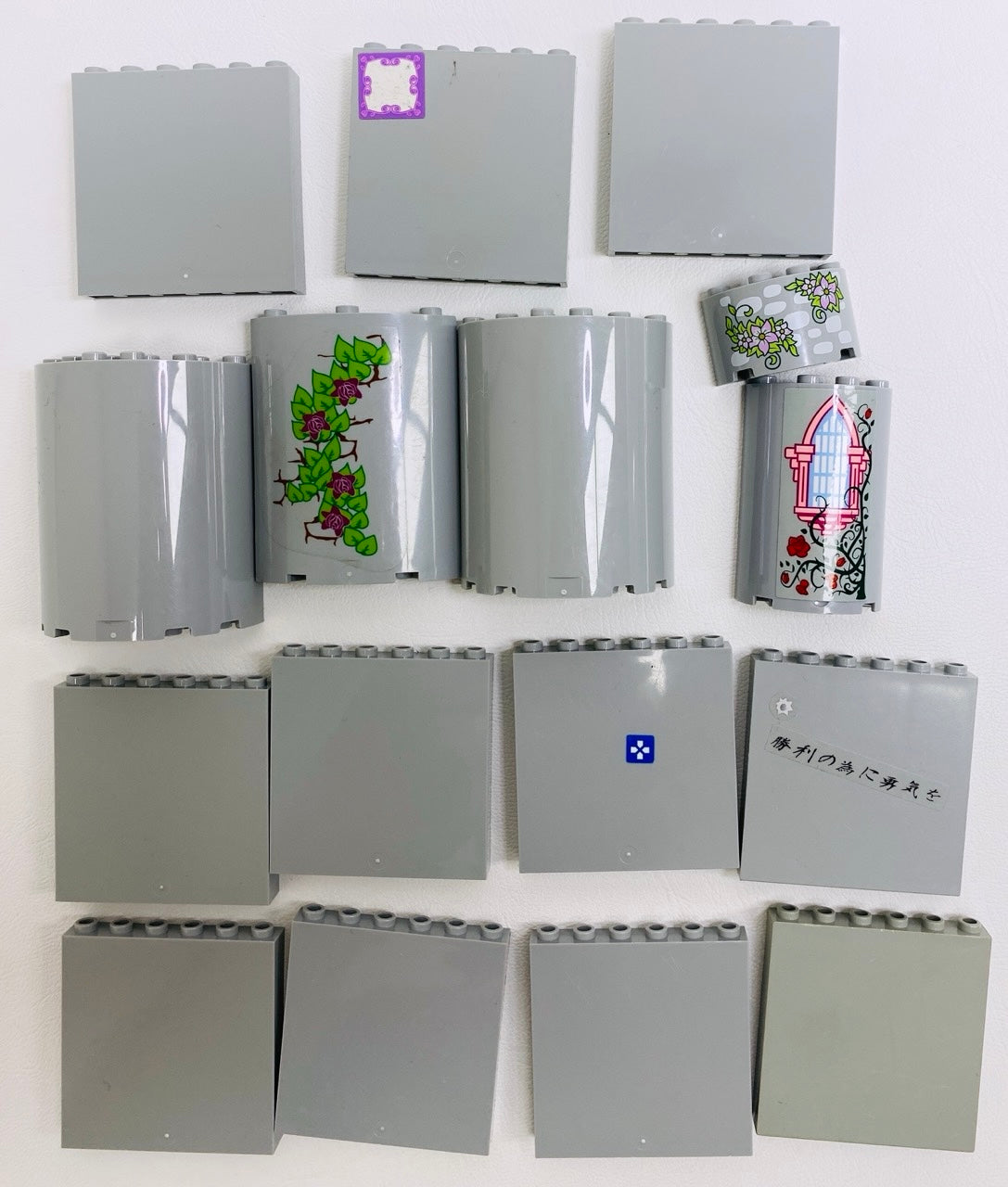 LEGO Light Bluish Grey Panel Cylinder and Brick Fun Pack