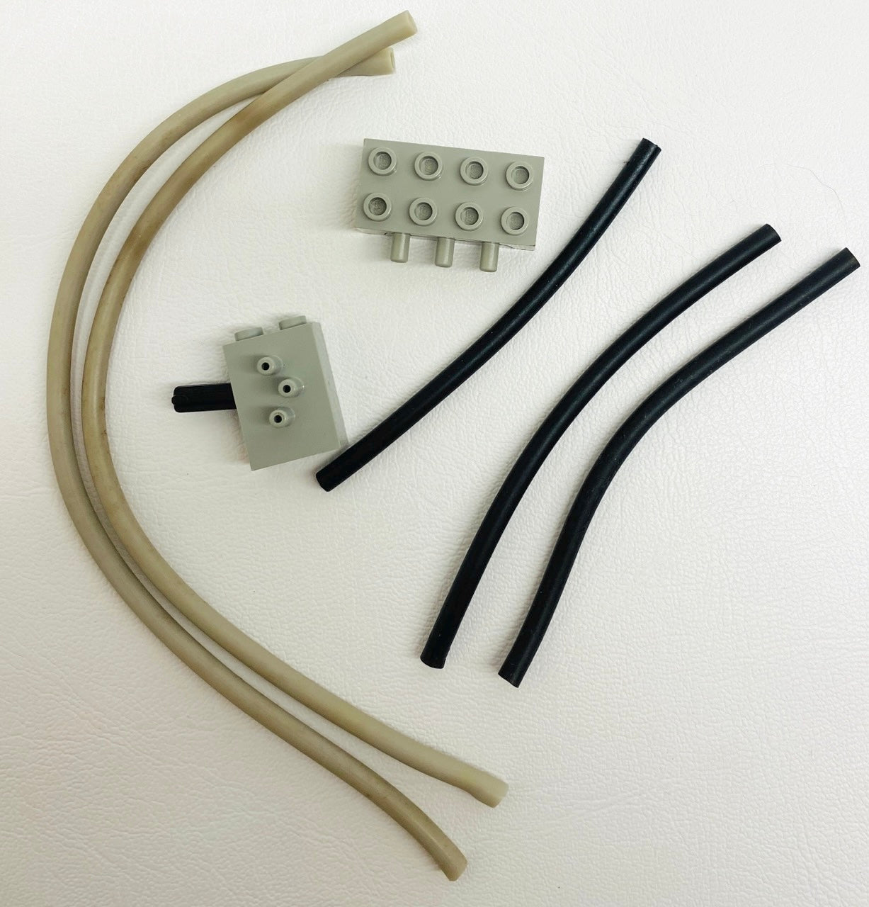 LEGO Technic Pneumatic Fun Pack with Distribution Block Switch and Hoses