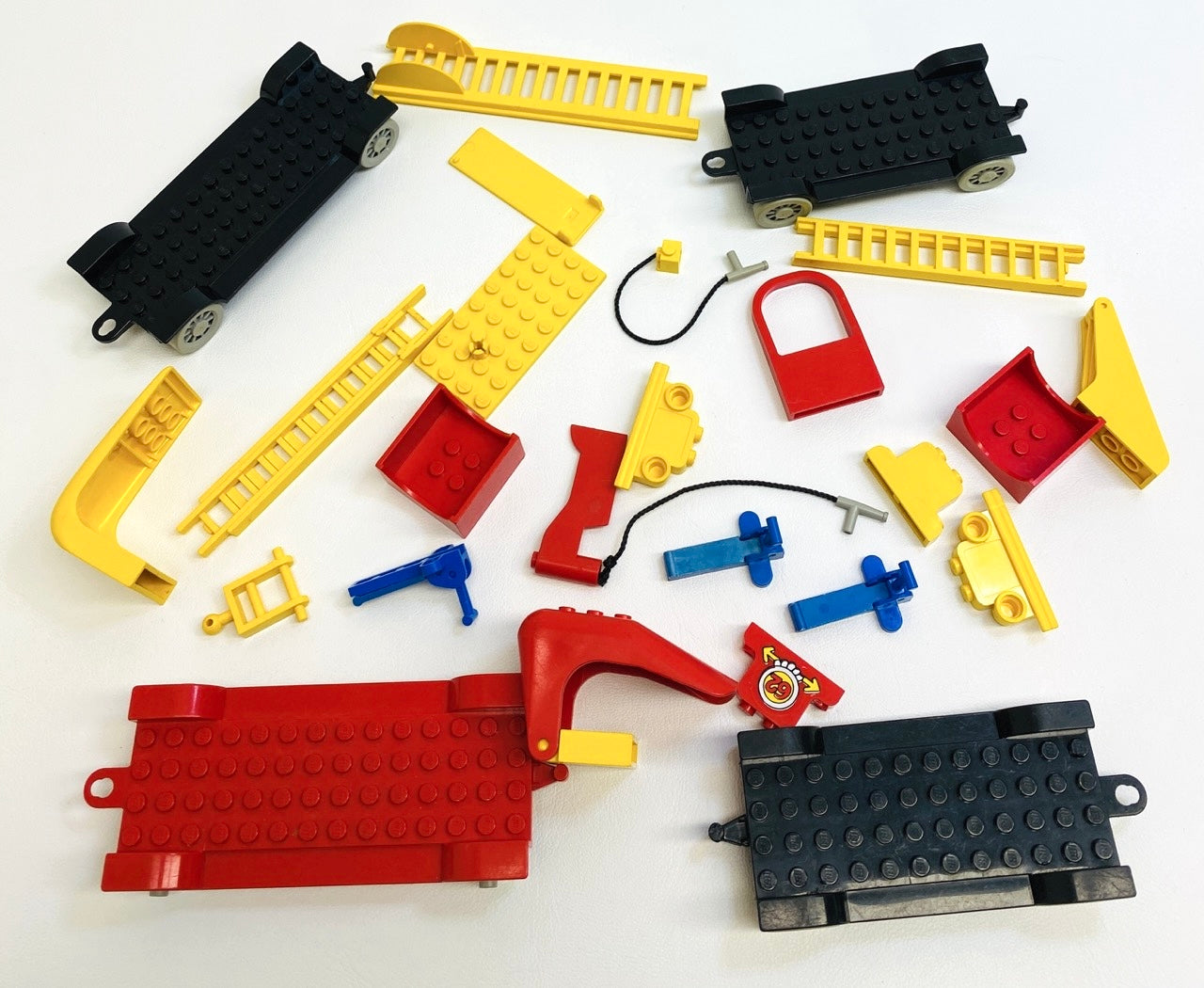 LEGO Fabuland Vintage Vehicles and More Fun Pack