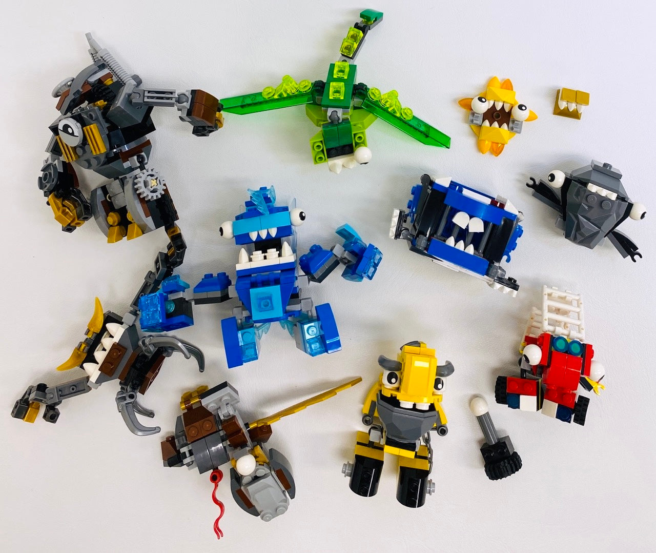 LEGO Mixels Fun Pack Mixed Characters and "Chunks"