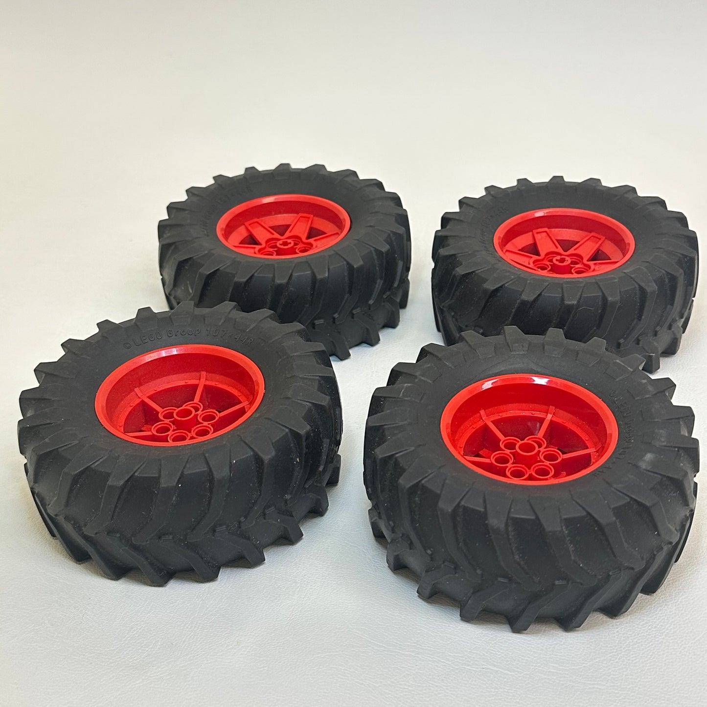 LEGO Technic Tyre 107x44R Pack of 4 with Red Hubs