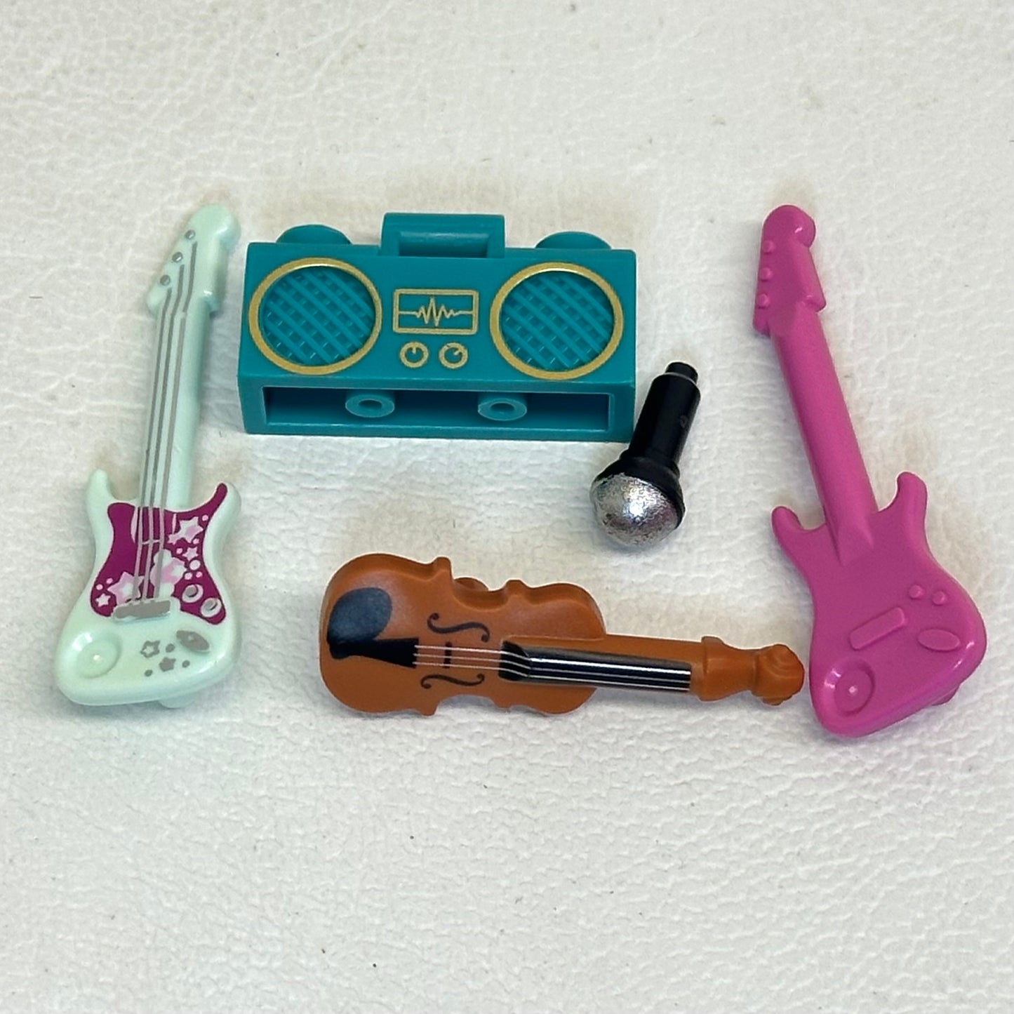 LEGO Musical Instruments Boombox / Guitars / Violin / Microphone Fun Pack