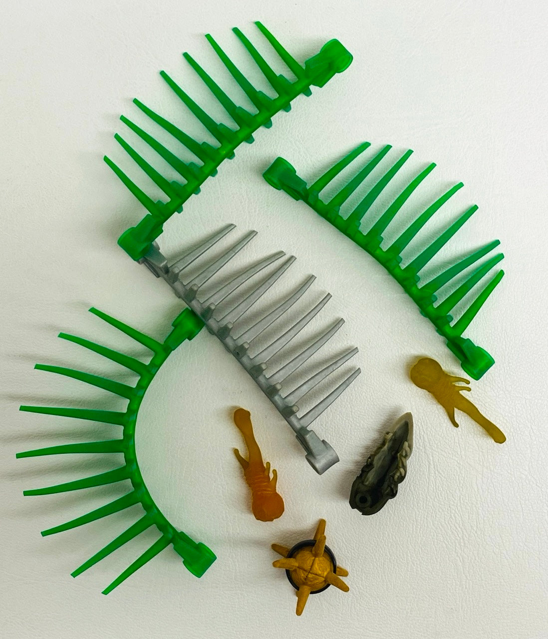 LEGO Bionicle Fun Pack Barraki Spines with Thornax Fruit Squid and Kraata