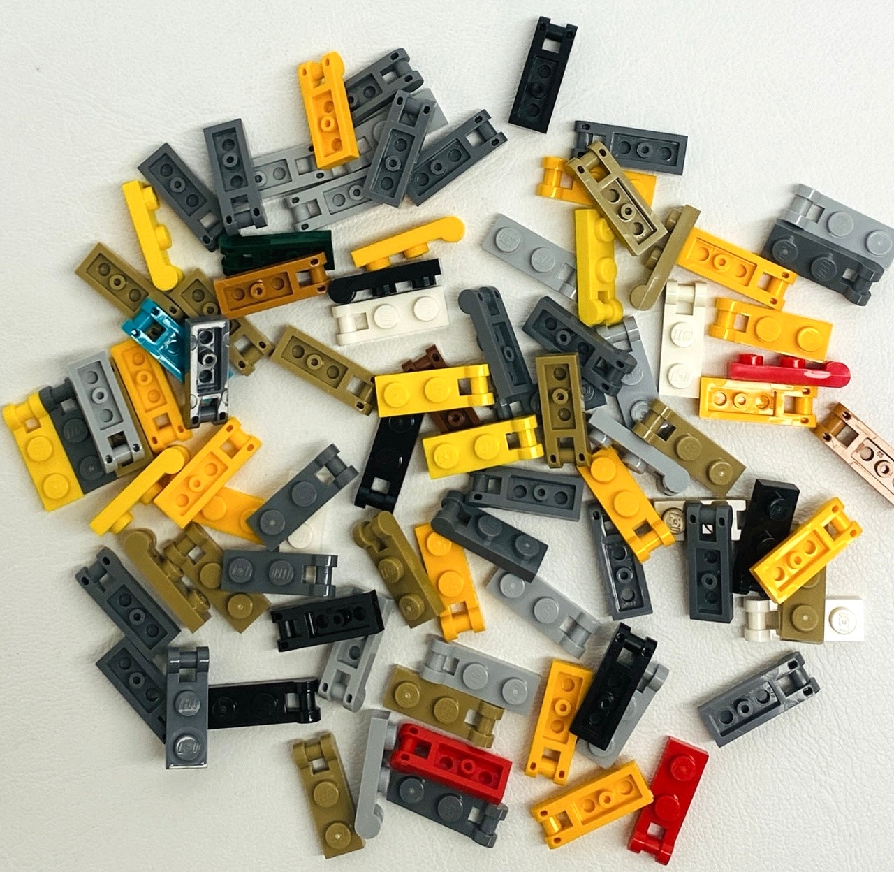 LEGO Plates Fun Pack - 1x2 with Bar Handle on End - Mixed Colours