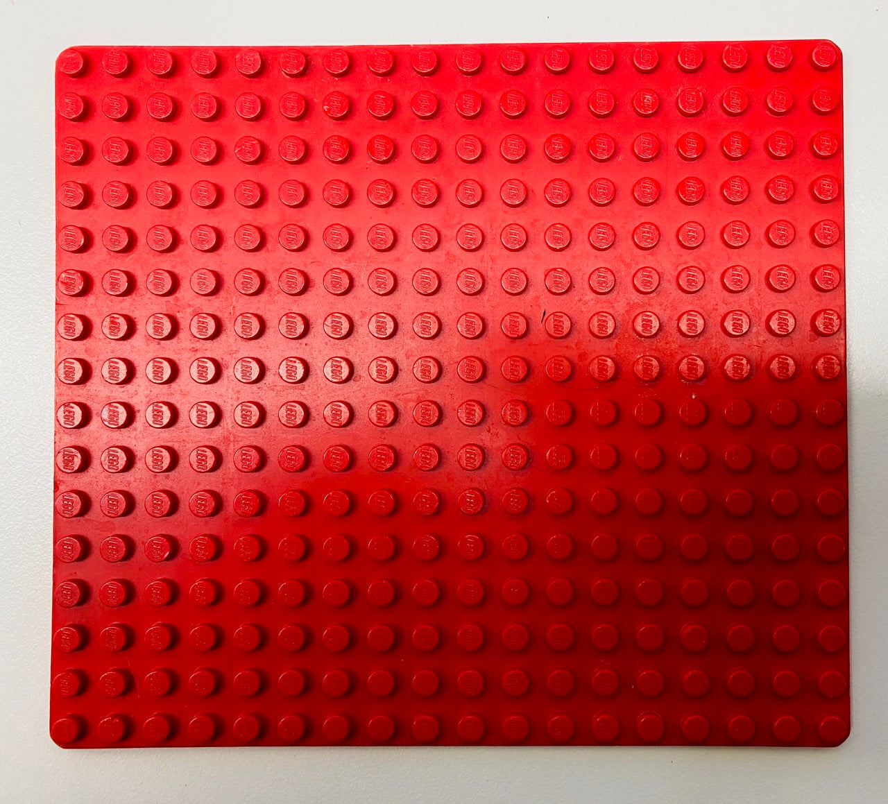 LEGO Baseplate 16x18 Red