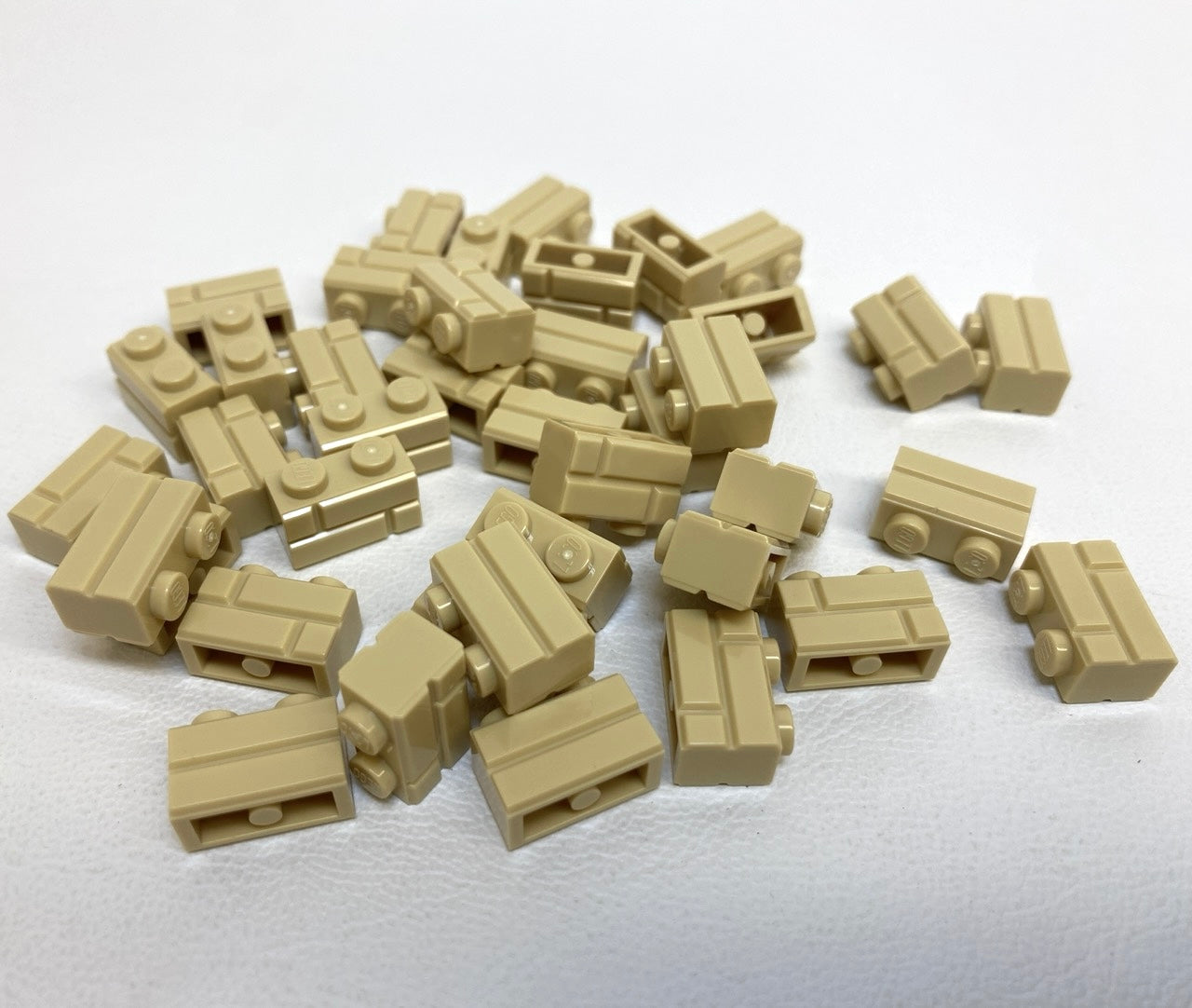 LEGO Masonry Profile Brick 1x2 Pack of Approx 40 Tan BRAND NEW
