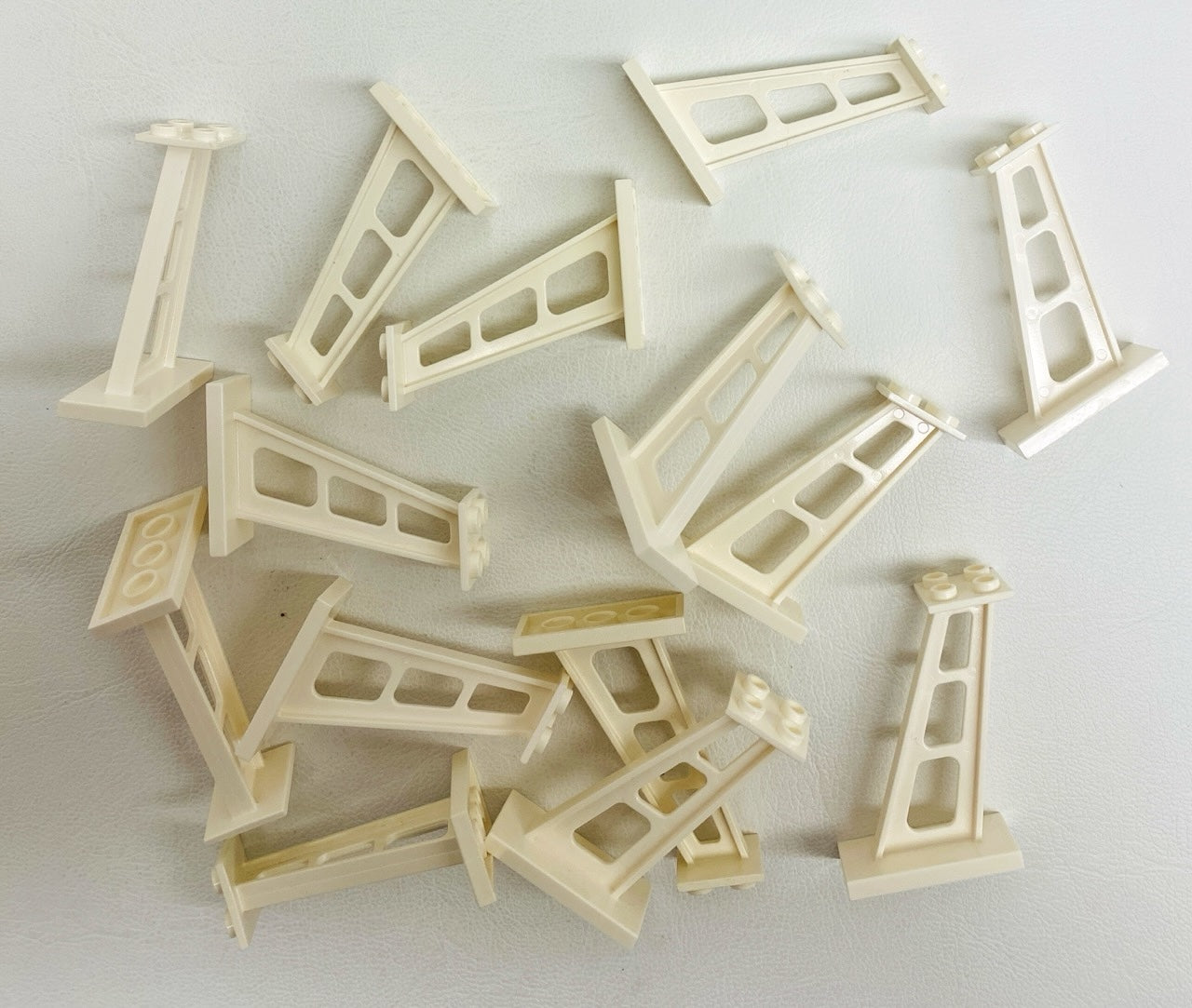 LEGO White Support Inclined Stanchion 2x4x5 Pack of 12