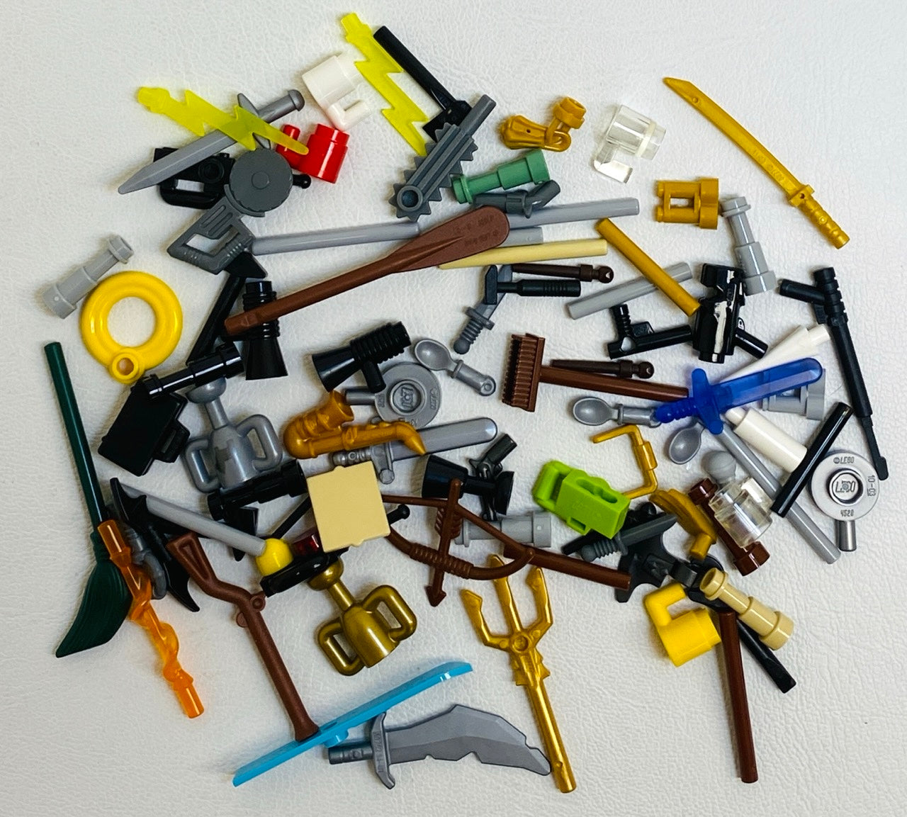 LEGO Minifigure Accessory Fun Pack Mixed Pieces