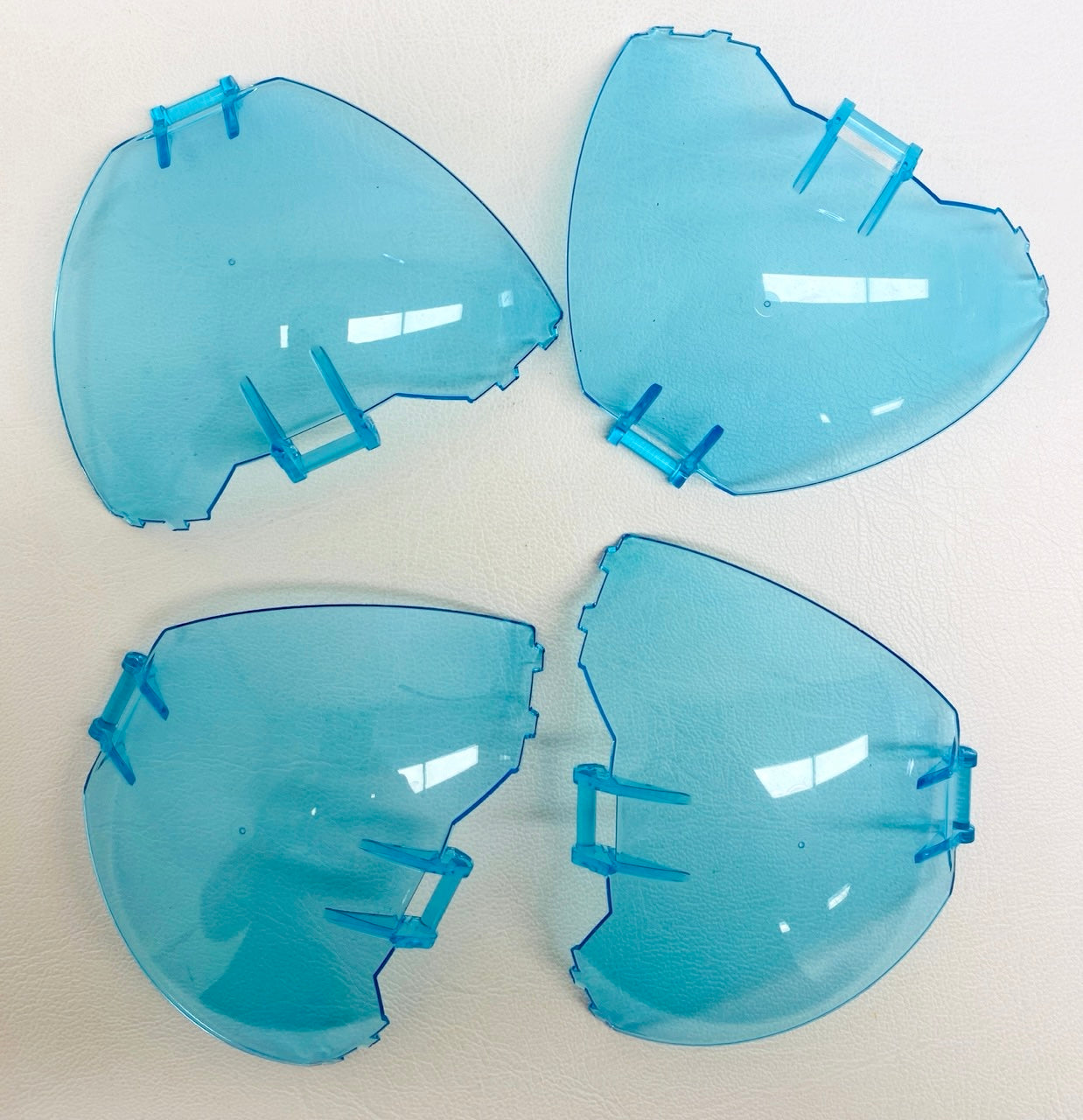 LEGO Trans Light Blue Windscreen Quarter Dome Pack of 4