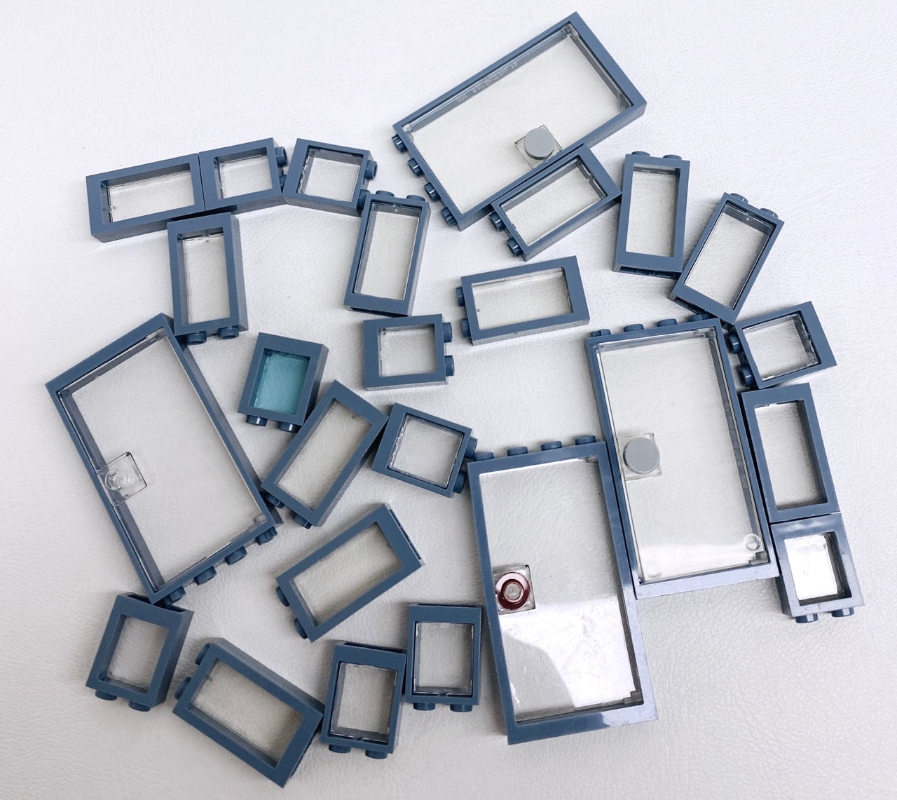 LEGO Door and Window Fun Pack Sand Blue Frames