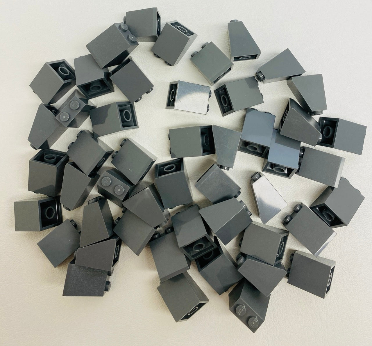 LEGO Dark Bluish Grey Slope 65 2x2x2 Fun Pack