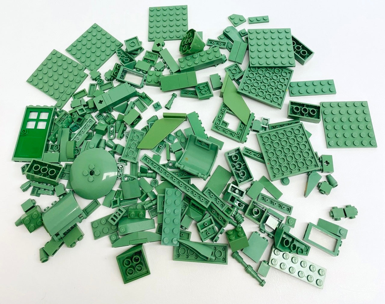 LEGO Sand Green Fun Pack Mixed Pieces