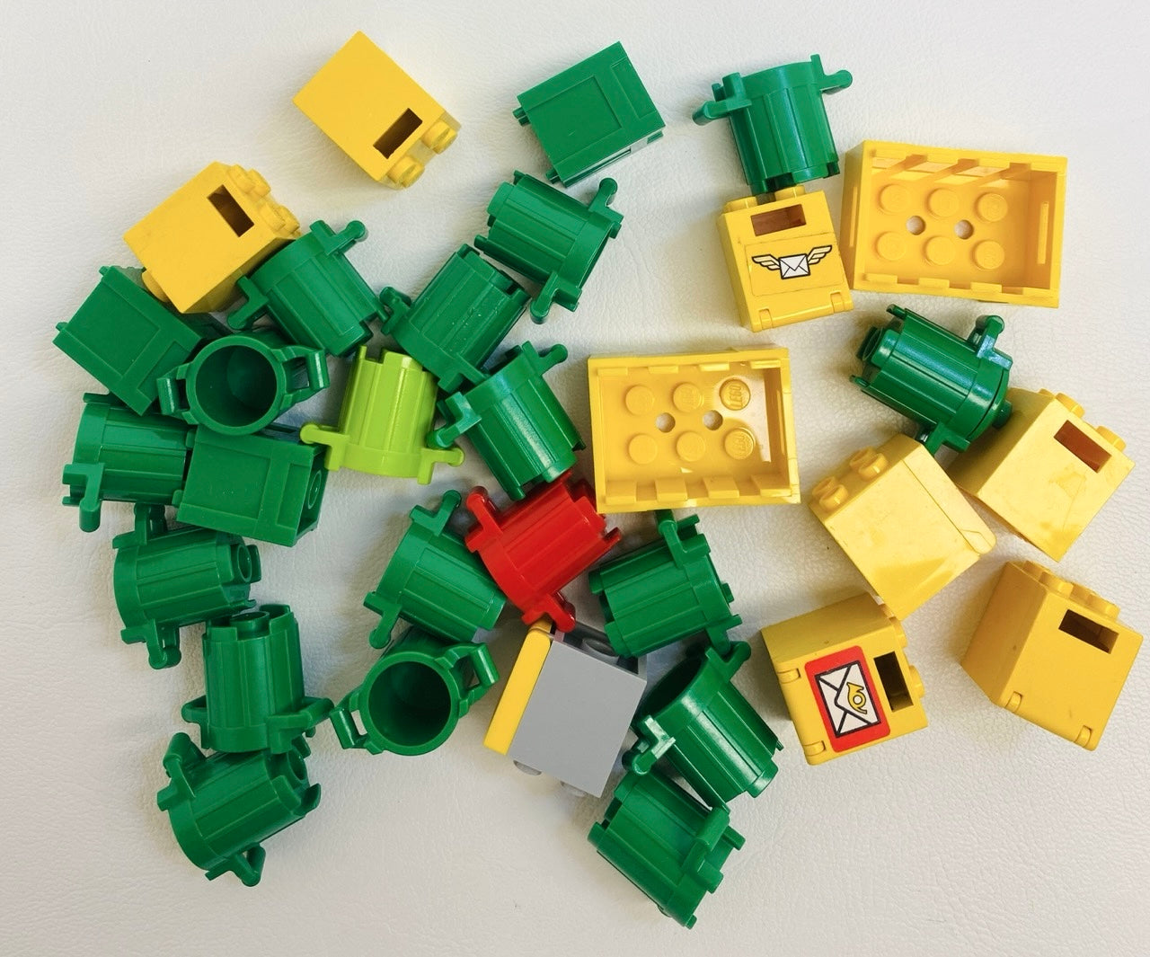 LEGO Shades of Green and Yellow Container Fun Pack Bins Crates Postboxes and More
