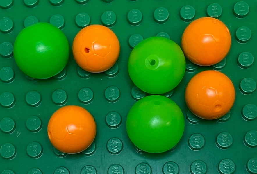 LEGO Soccer Ball / Zamor Sphere Fun Pack Mixed Colours City / Sports / Friends