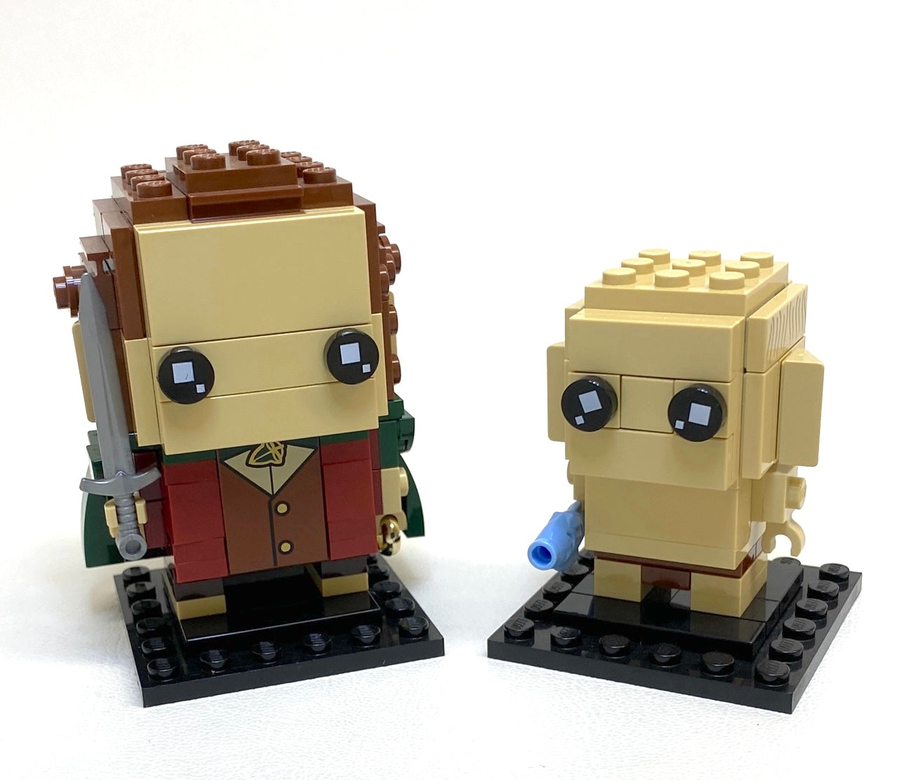 LEGO Brickheadz Lord of the Rings Frodo and Gollum Set #40630 As Pictured