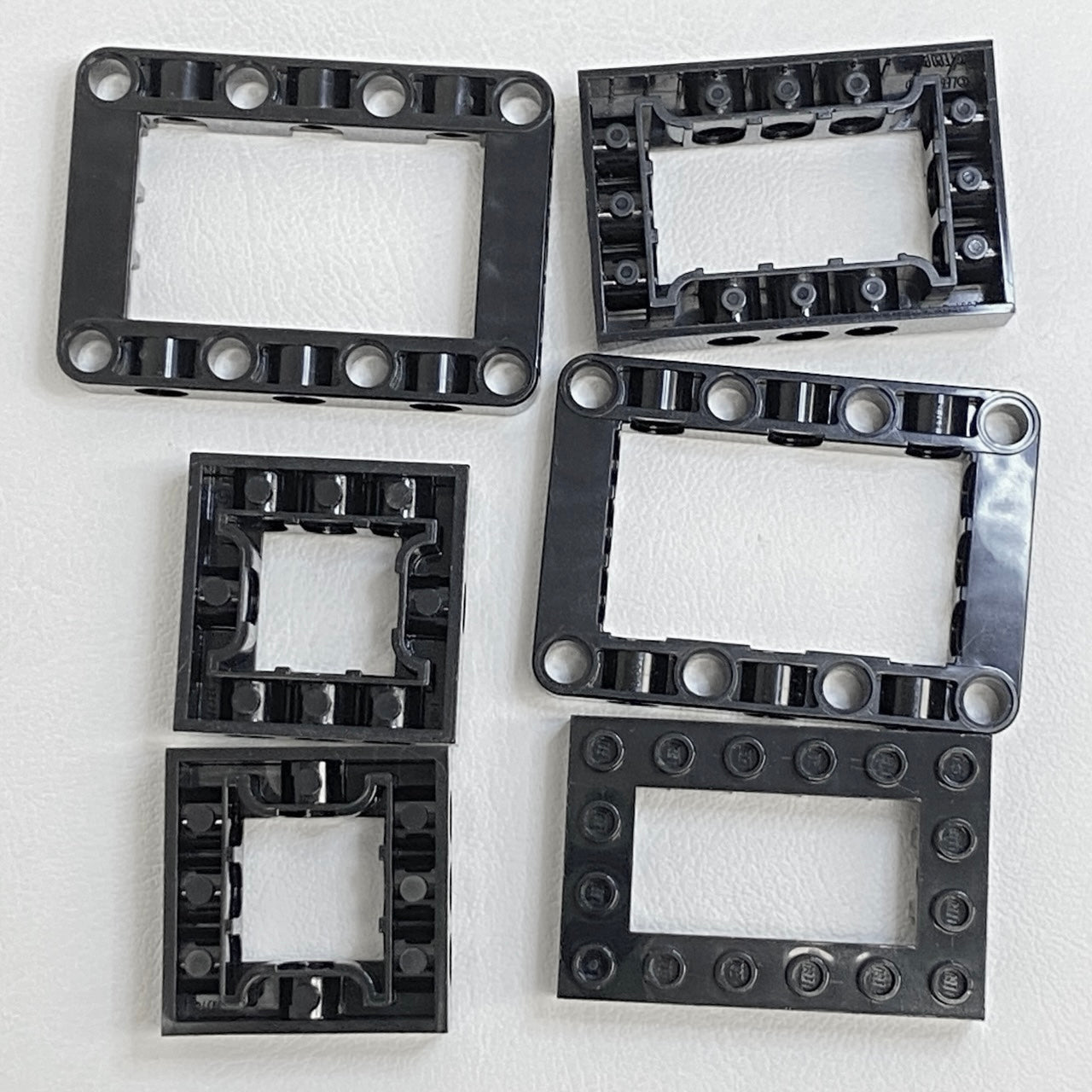 LEGO Technic Black Open Brick and Frame Fun Pack Mixed Sizes