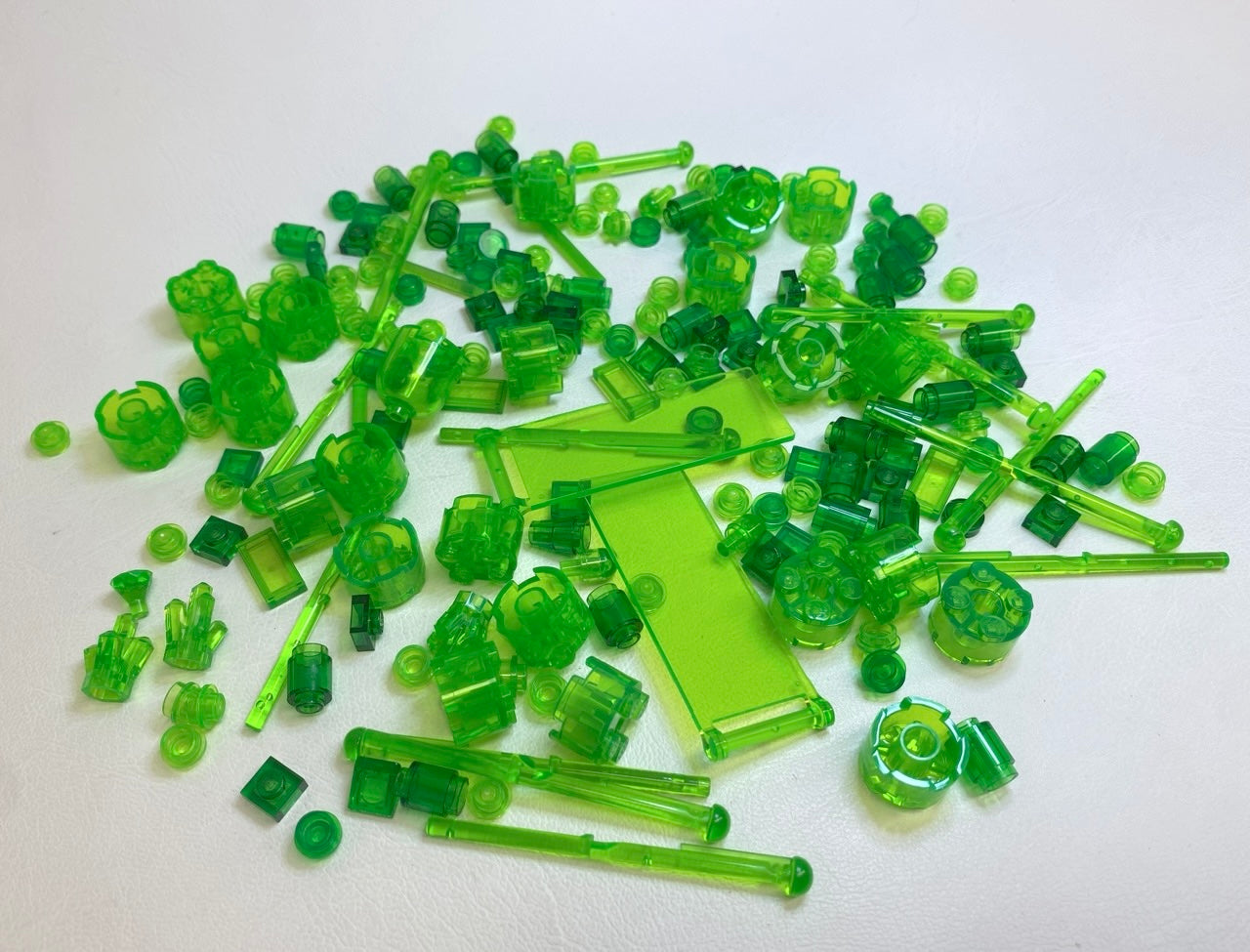 LEGO Trans Green / Trans Bright Green Fun Pack Mixed Pieces