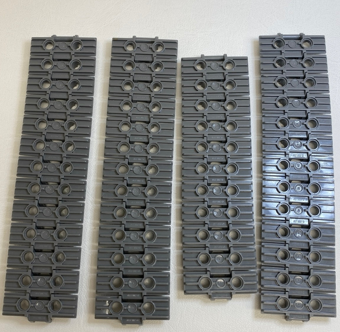 LEGO Technic Tread Link Wide with 2 Pin Holes Pack of Approx 50 Dark Bluish Grey