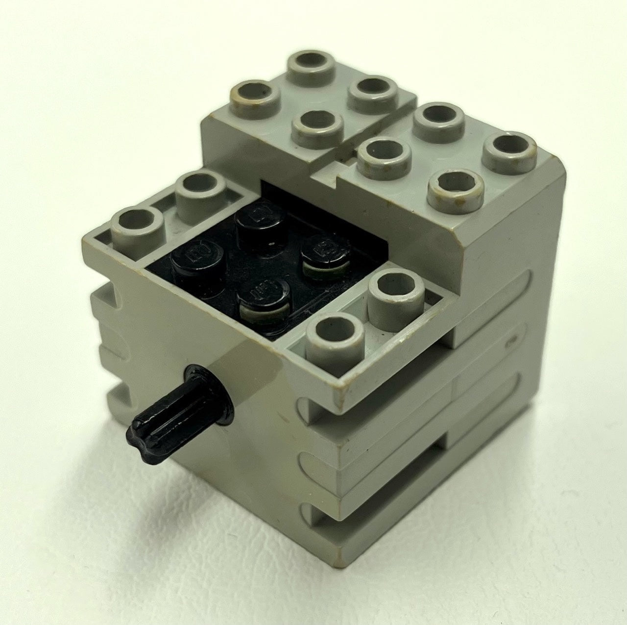LEGO Vintage 9V Mini Motor