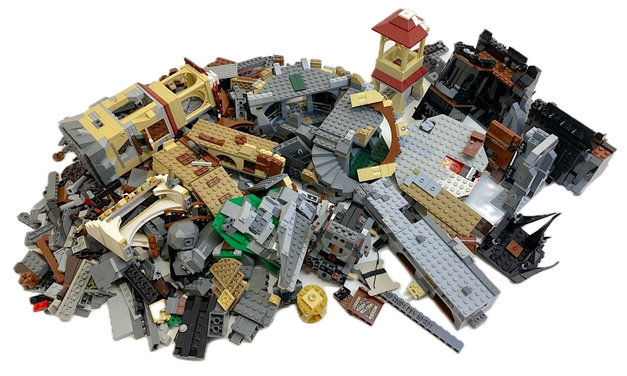 LEGO Lord of the Rings / Hobbit Fun Pack Huge Selection of Mixed Pieces from Classic Sets