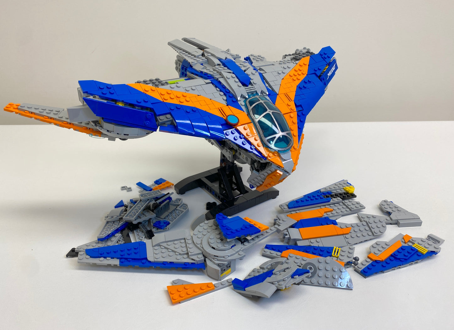 LEGO Marvel Superheroes The Milano Spaceship Set #76286 As Pictured