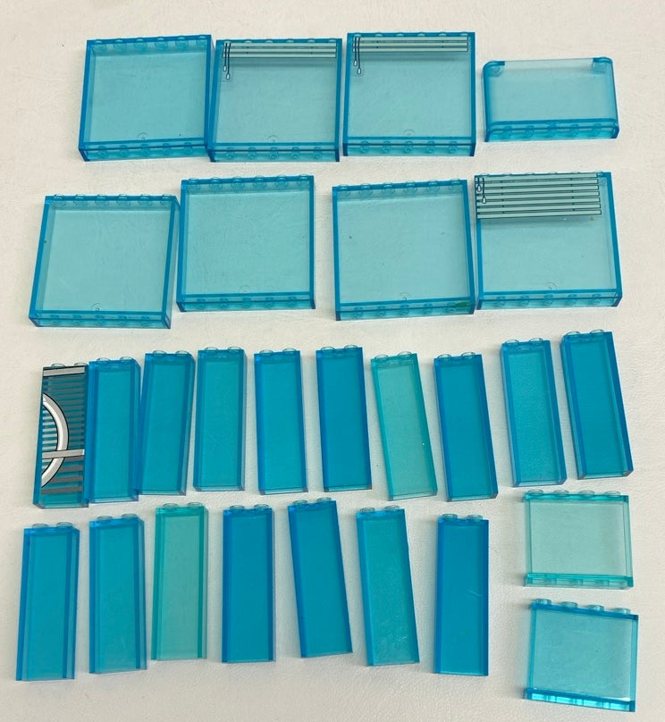 LEGO Trans Light Blue Panel and Brick Mixed Fun Pack