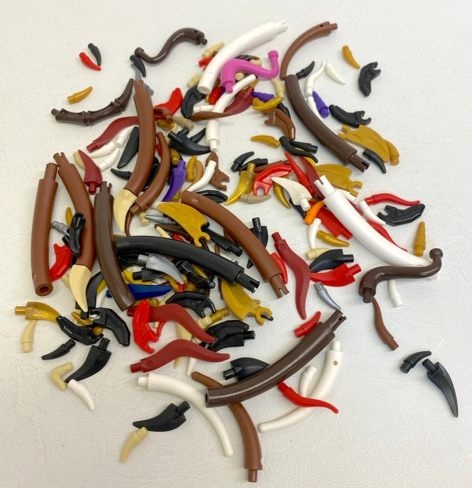 LEGO Animal Claws / Horns / Tails / Teeth Mixed Pack