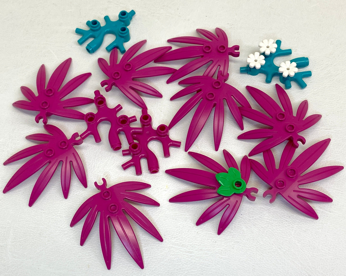 LEGO Plants Mixed Leaves & Coral Fun Pack