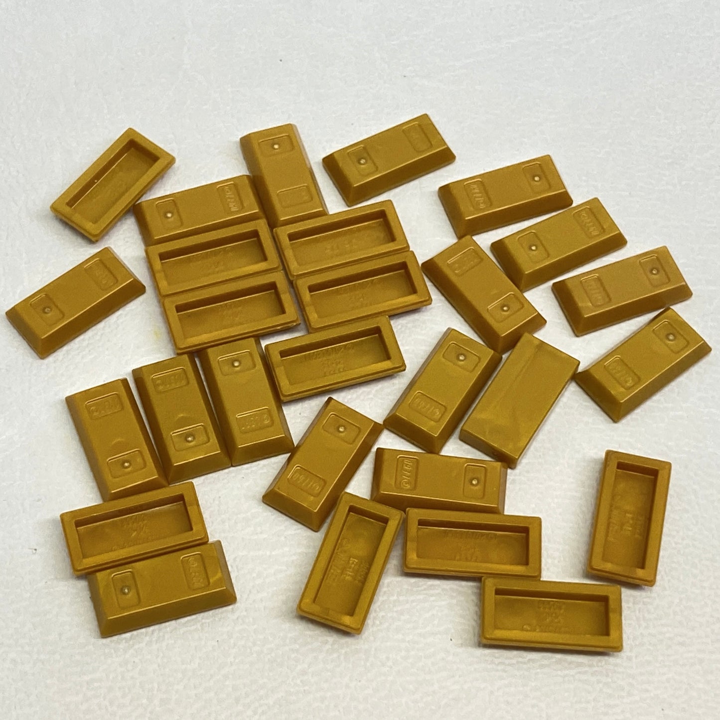 LEGO Pearl Gold Ingot Tiles Fun Pack