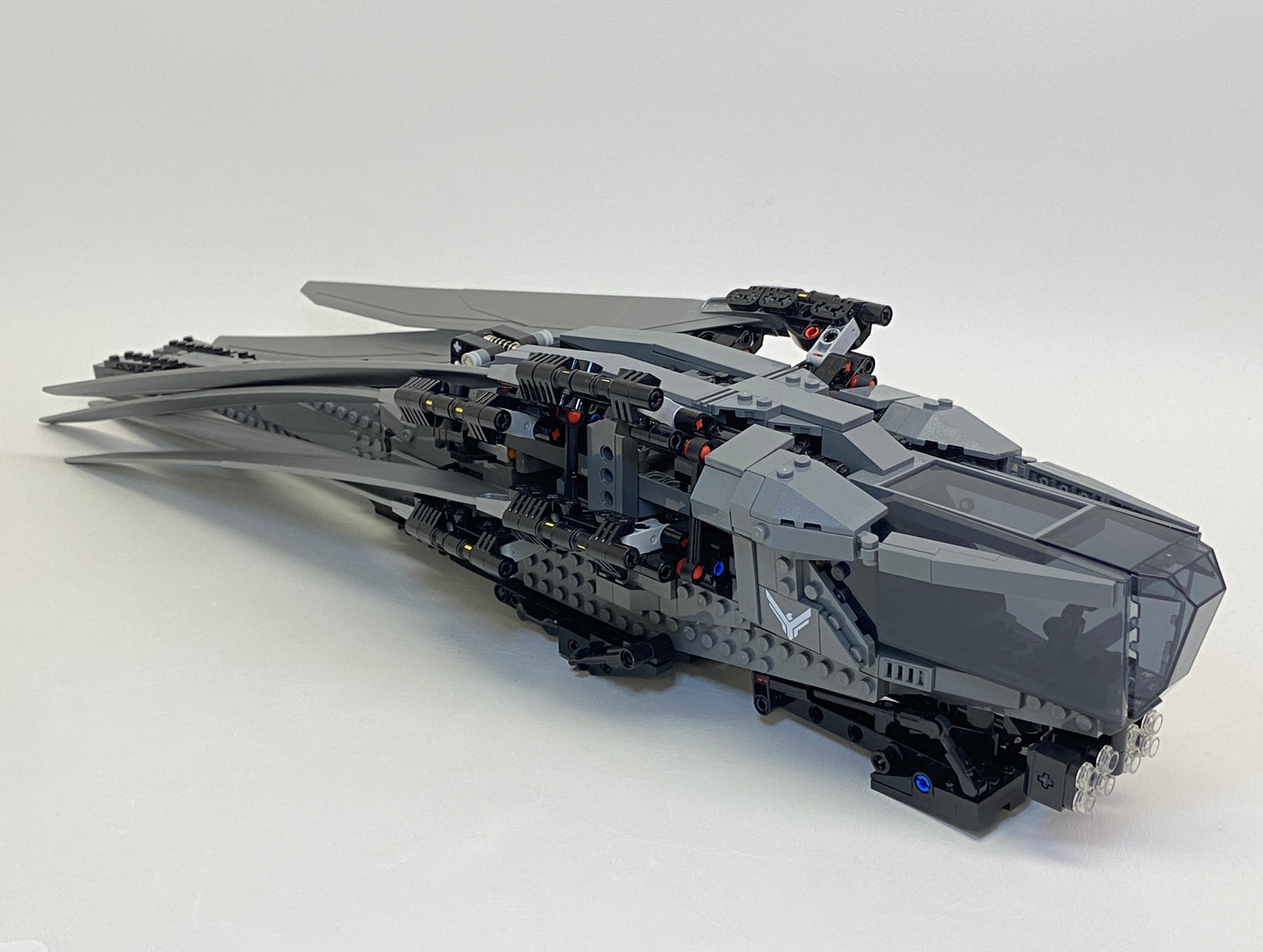 LEGO Dune Atreides Royal Ornithopter Set #10327 As Pictured - Includes Instructions