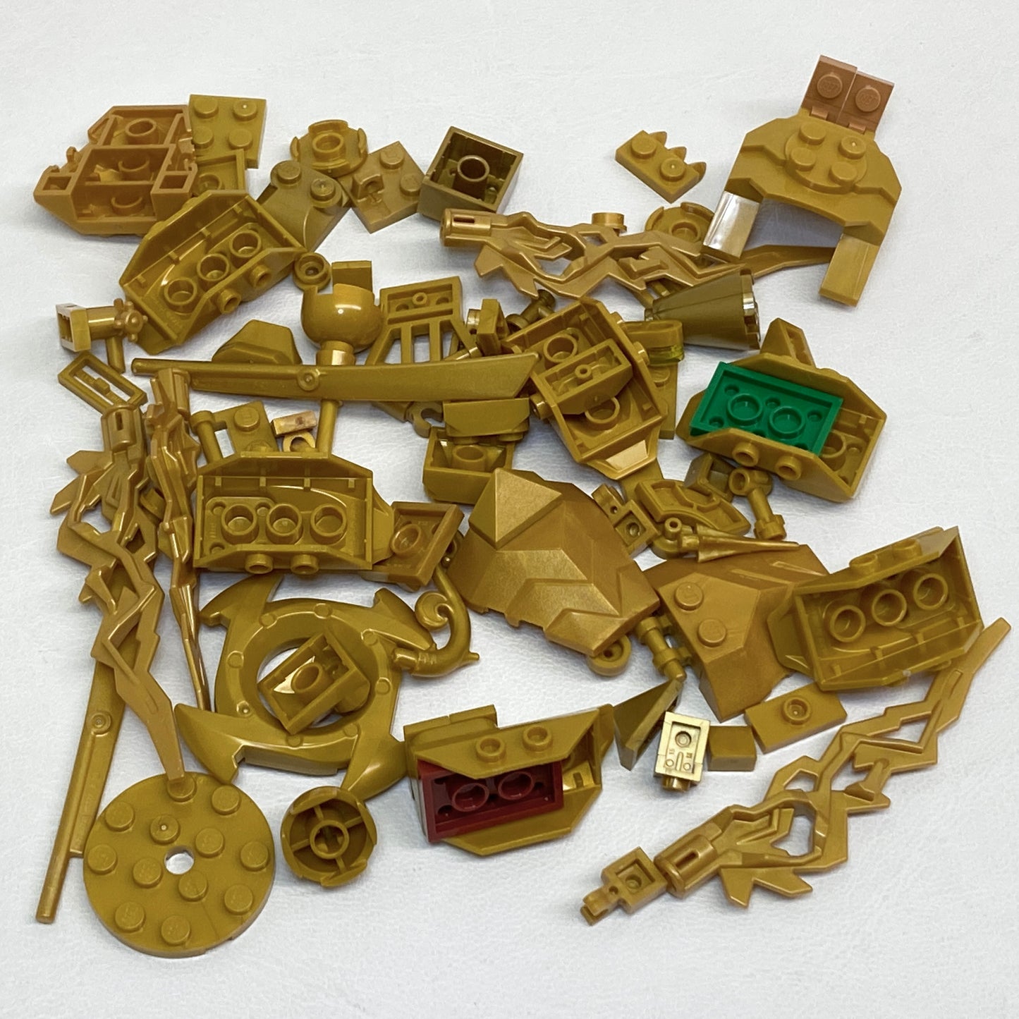 LEGO Pearl Gold Fun Pack Mixed Pieces