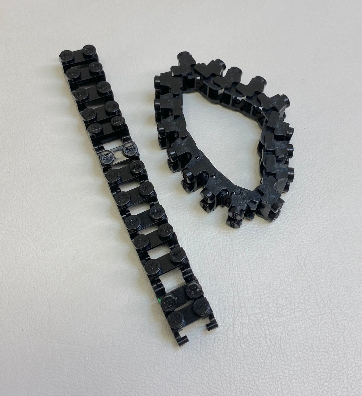 LEGO Technic Vintage Link Chain Pack of Approx 30 Black