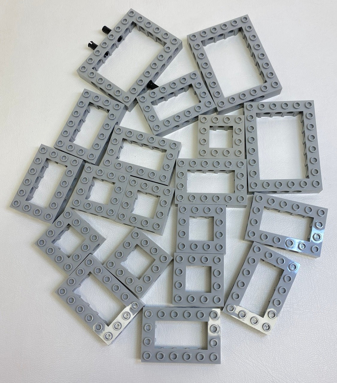 LEGO Technic Light Bluish Grey Mixed Open Brick and Liftarms Fun Pack