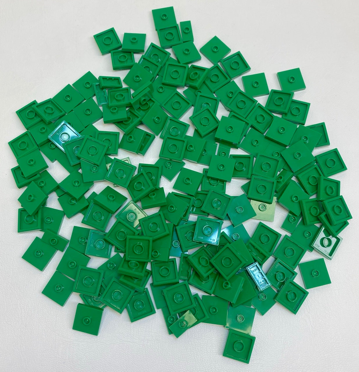 LEGO Green Jumper Plate Mixed Fun Pack