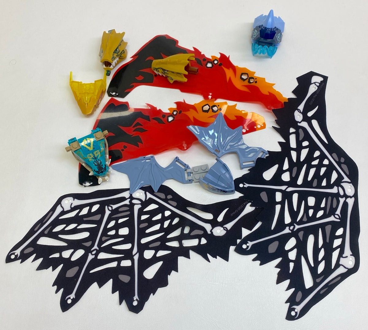 LEGO Dragon Pieces Fun Pack Mixed Heads and Wings - Ninjago Elves Castle Dungeons and Dragons