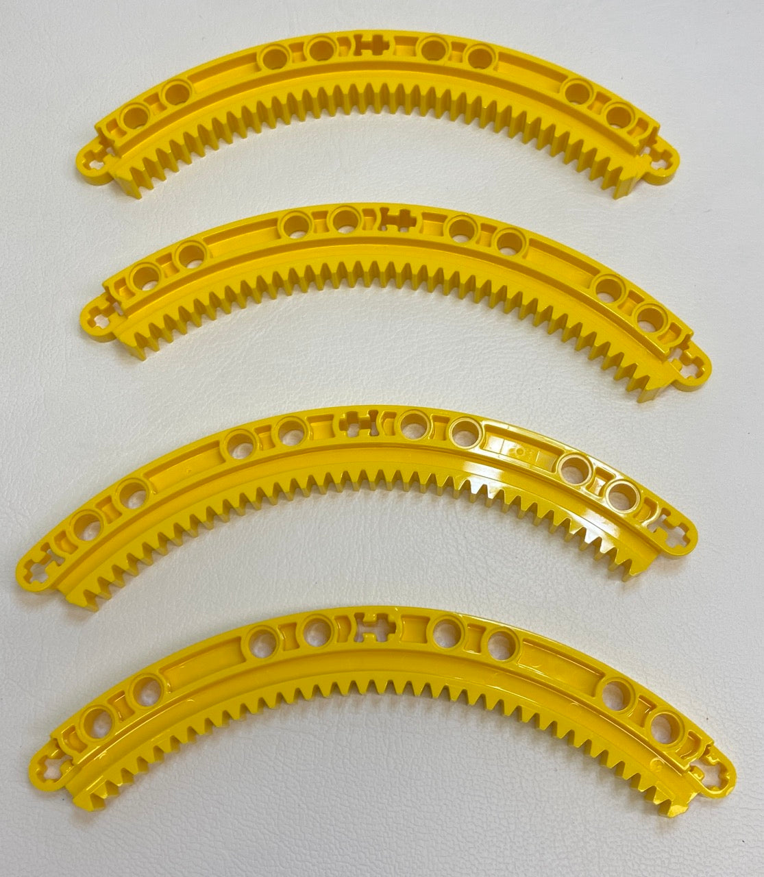 LEGO Technic Gear Rack Fun Pack Yellow 11x11