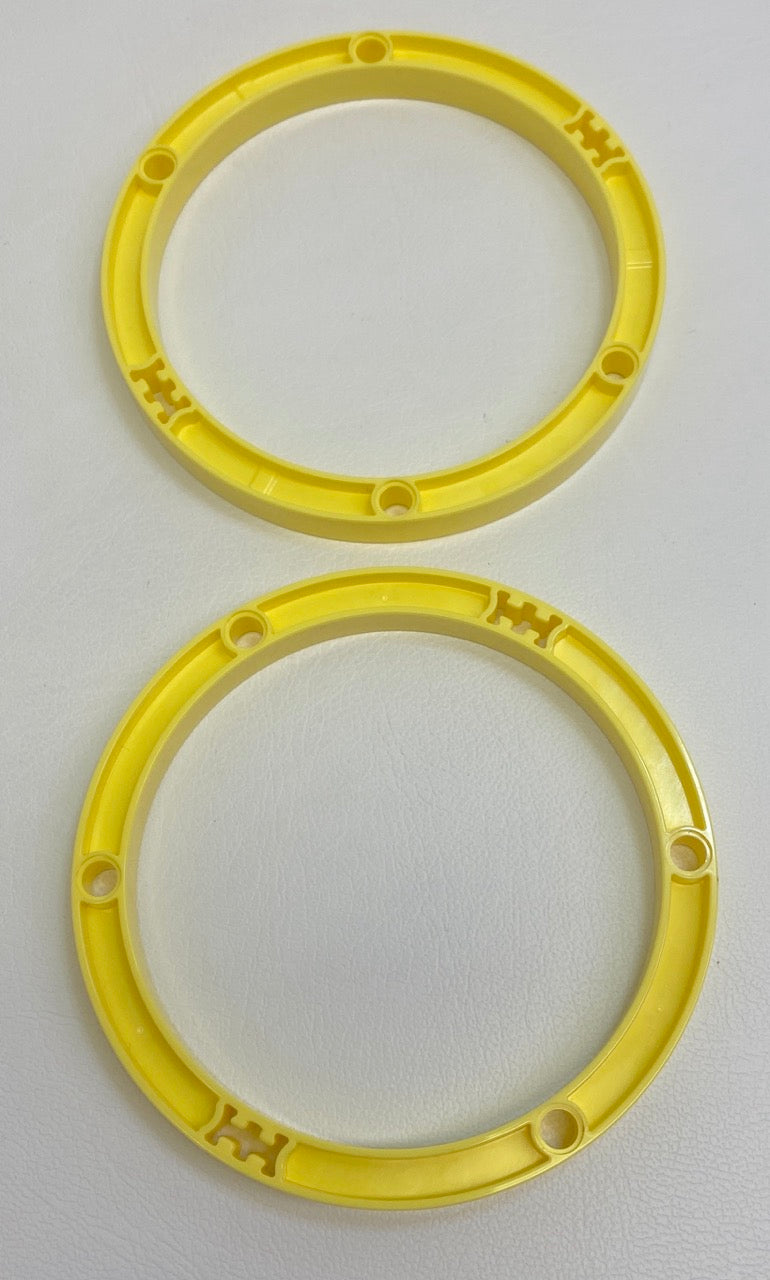 LEGO Bright Light Yellow Support Girder / Ring 11x11 Pack of 2