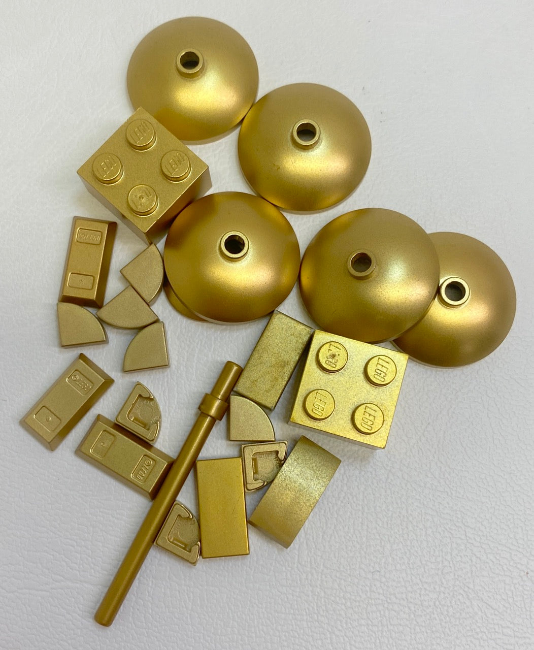 LEGO Pearl Gold Fun Pack Mixed Pieces