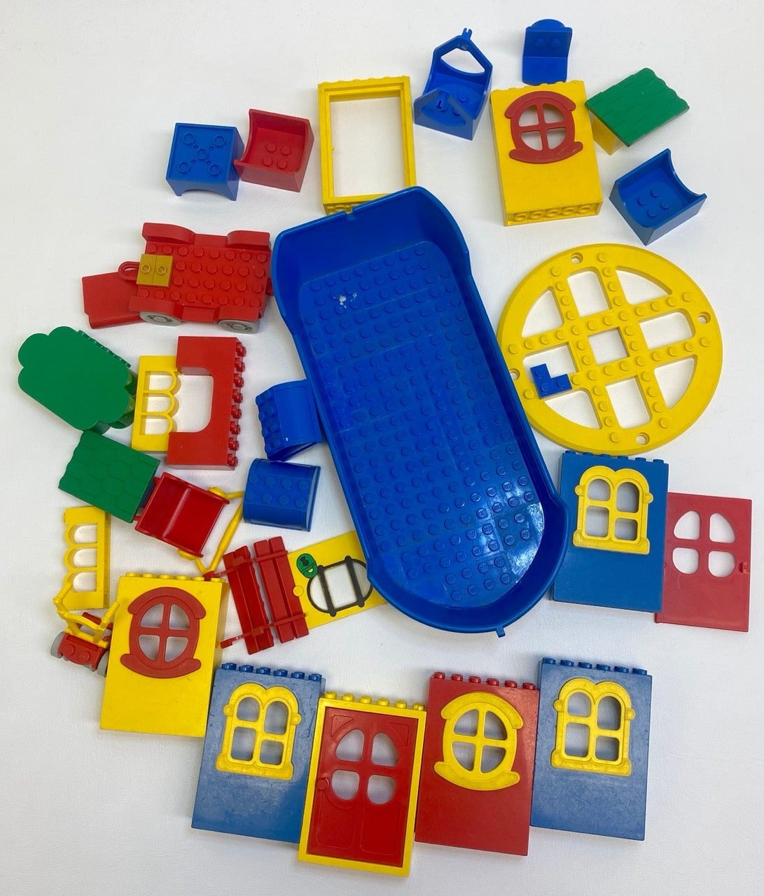 LEGO Vintage Fabuland Fun Pack Mixed Pieces