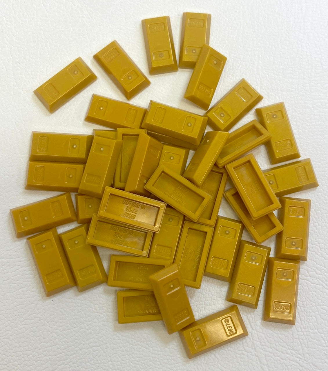 LEGO Pearl Gold Ingot Tiles BRAND NEW Pack of Approx 40