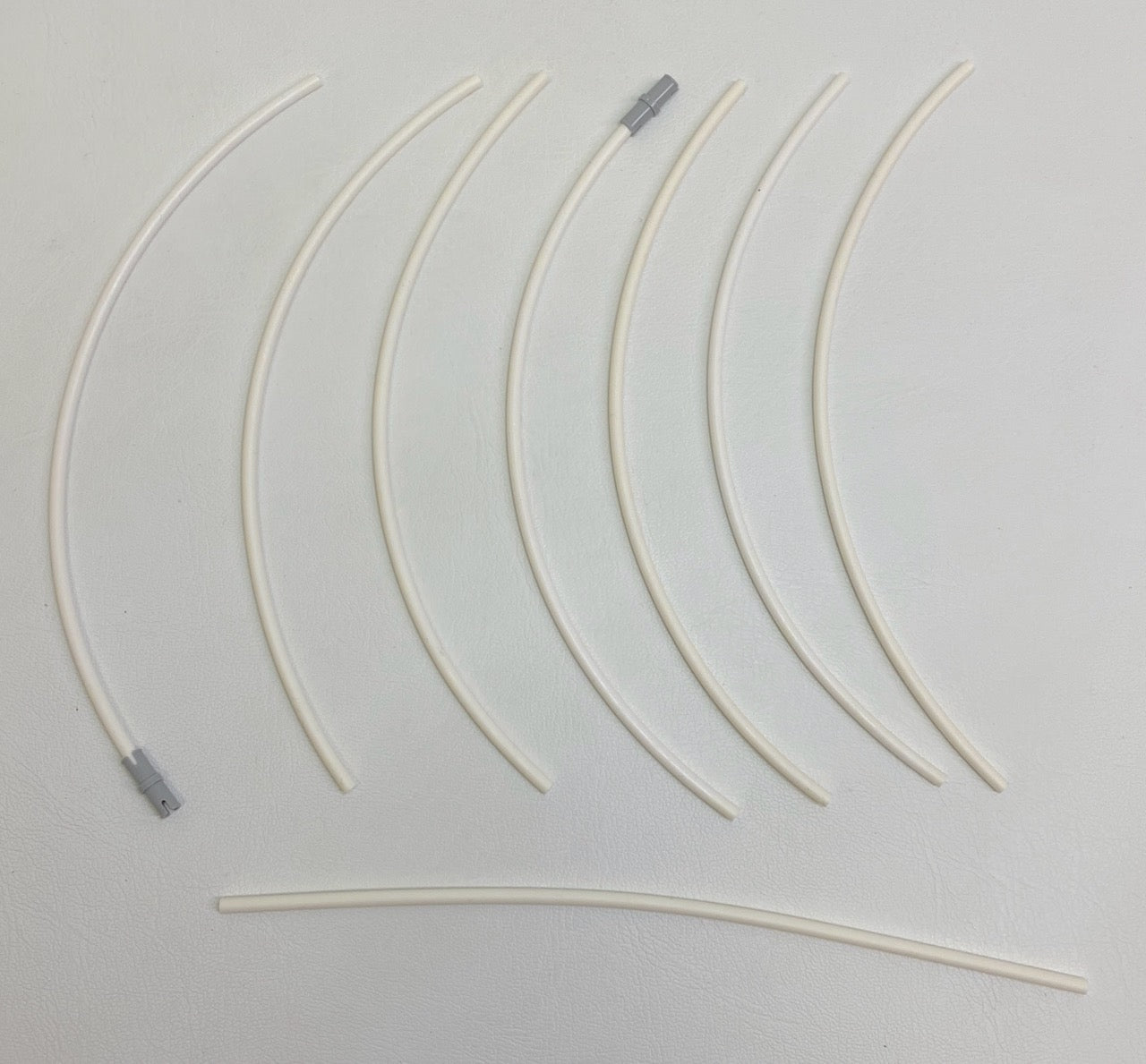 LEGO White Hose 3mm 24L / 19.2cm Pack of 8