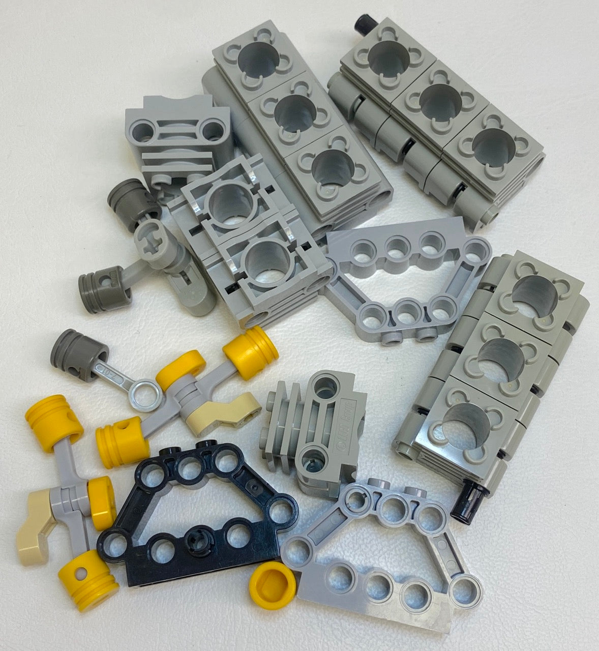 LEGO Technic Fun Pack Mixed Engine Pieces