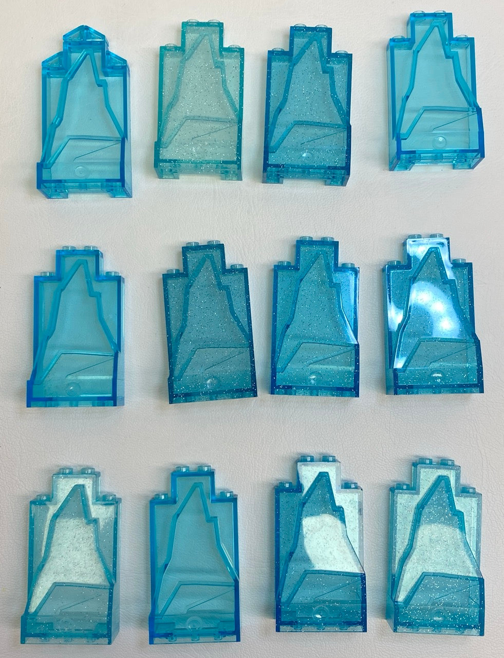 LEGO Trans Light Blue Ice / Rock Panels Fun Pack