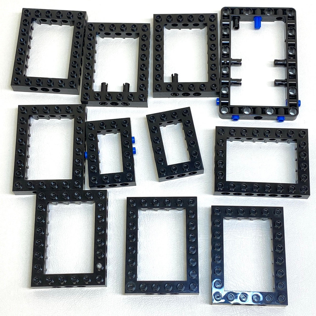 LEGO Technic Black Open Brick and Frame Fun Pack Mixed Sizes