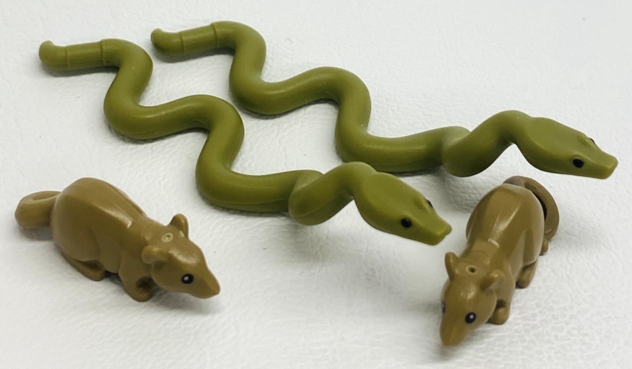 LEGO Animal Snakes and Rats – BrickResales